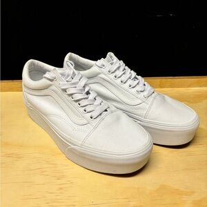 Vans | VGUC Old Skool Stackform Shoes Sneakers White Classic, Size 9M 10.5W